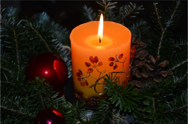 The Team at SkyWest Media/Silver City Radio Wish Everyone a Merry Christmas and Happy Holidays!